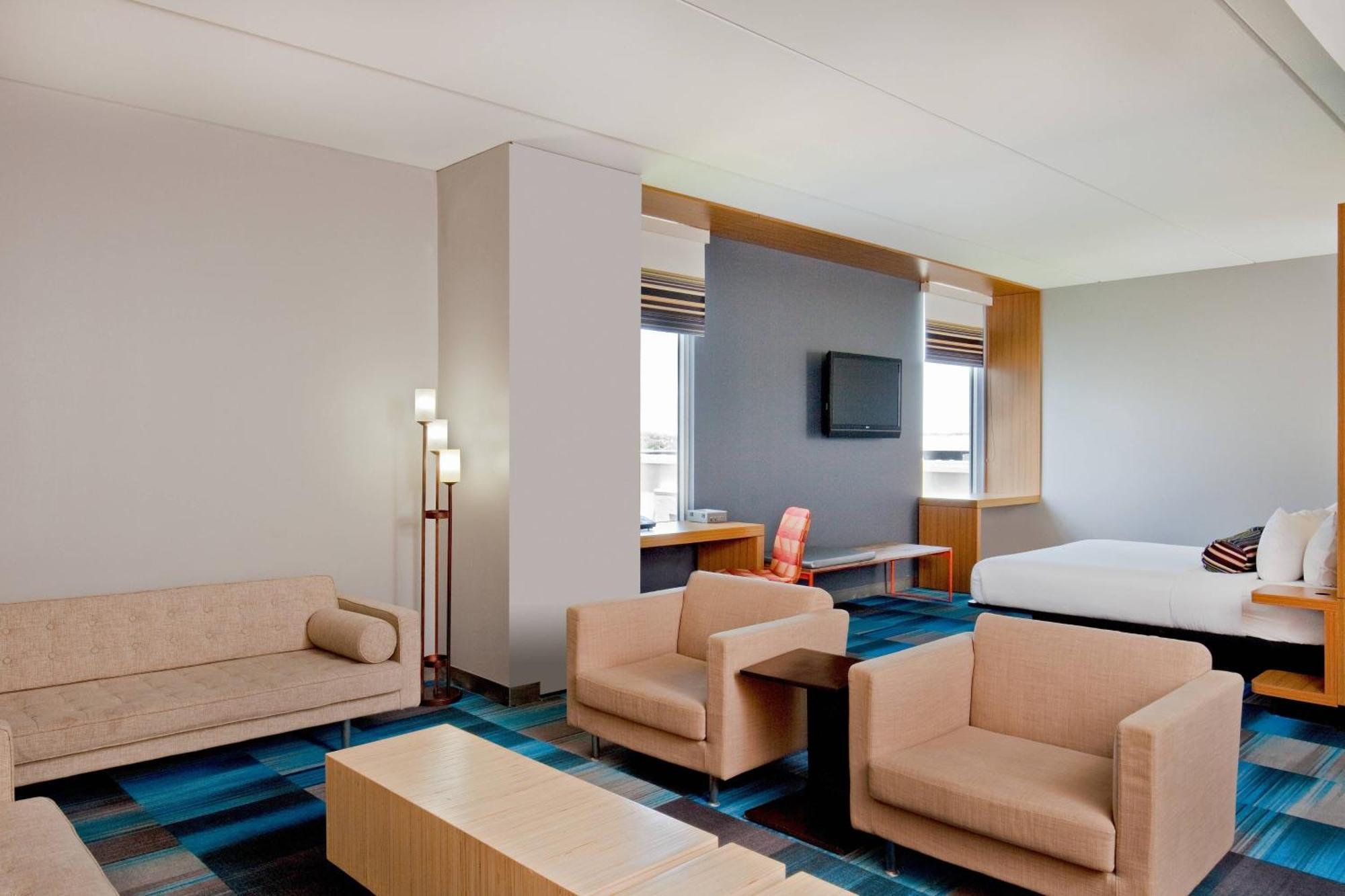 Aloft Bolingbrook Hotel Bagian luar foto