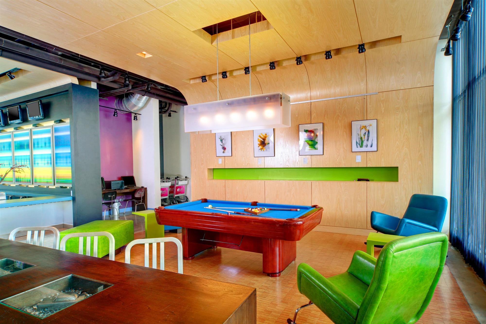 Aloft Bolingbrook Hotel Bagian luar foto